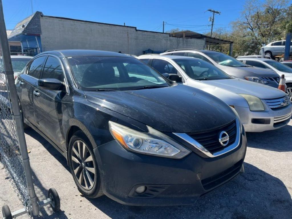 2016 Nissan Altima SV