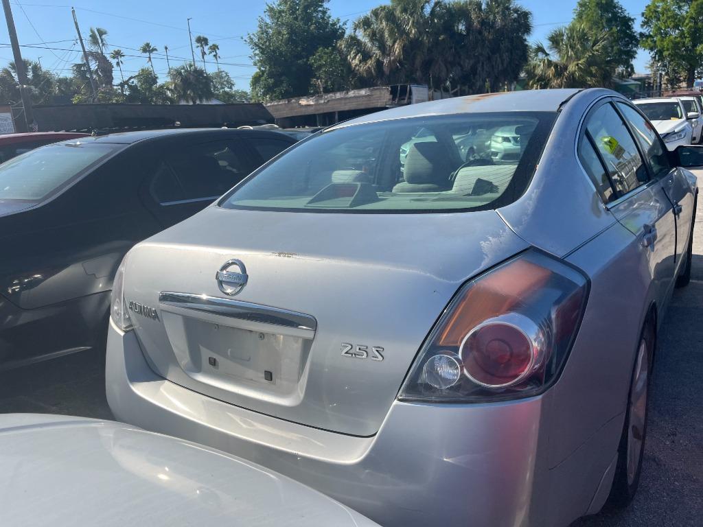 2009 Nissan Altima S - Photo 8