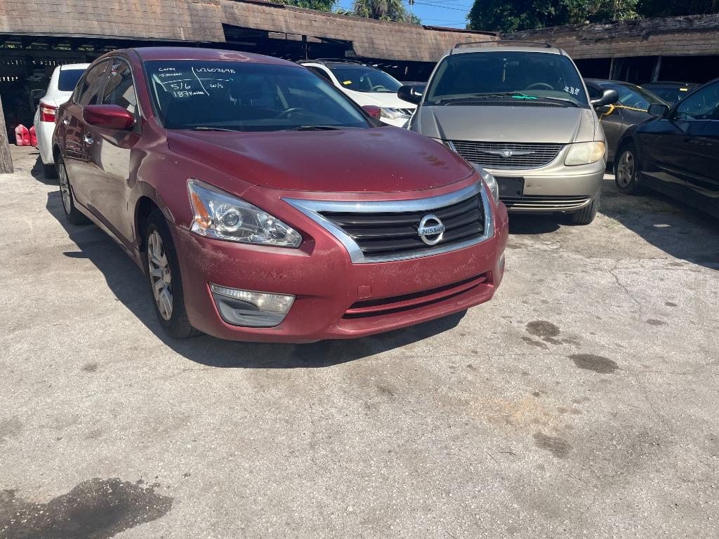 2015 Nissan Altima 2.5 S's photo